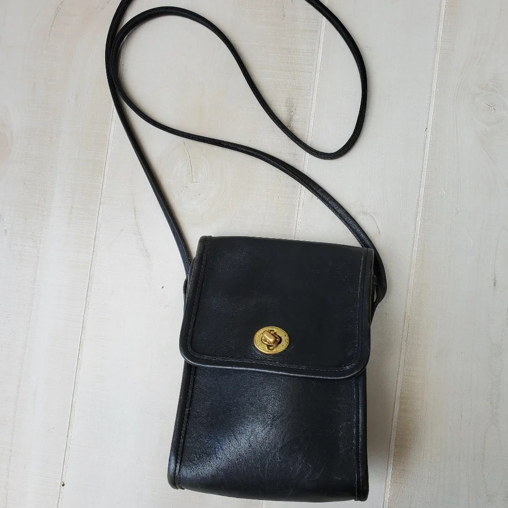 Vintage Coach 9893 Scooter crossbody bag - Picture 2 of 8